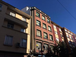 Edificio  Calle la puebla. Se vende edificio emblemático en el centro de ponferrada