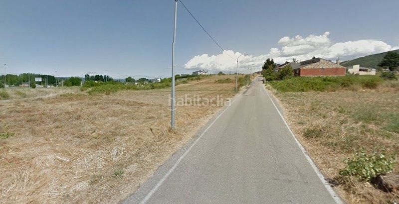 Foto c2c35e12-a8e8-4254-b910-eeb2f045a565. Residential plot in cabrita in Compostilla - Columbrianos Ponferrada