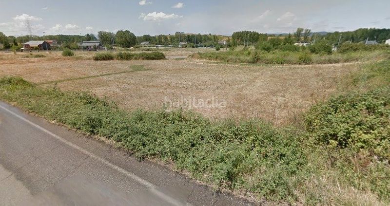 Foto e2b52c6f-0ed0-4957-8c5d-9ba3dc73dcbe. Residential plot in cabrita in Compostilla - Columbrianos Ponferrada