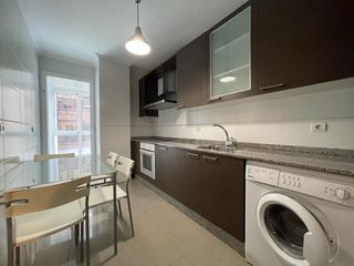 Miete Appartement  Avenida sil. Apartamento  zona castillo