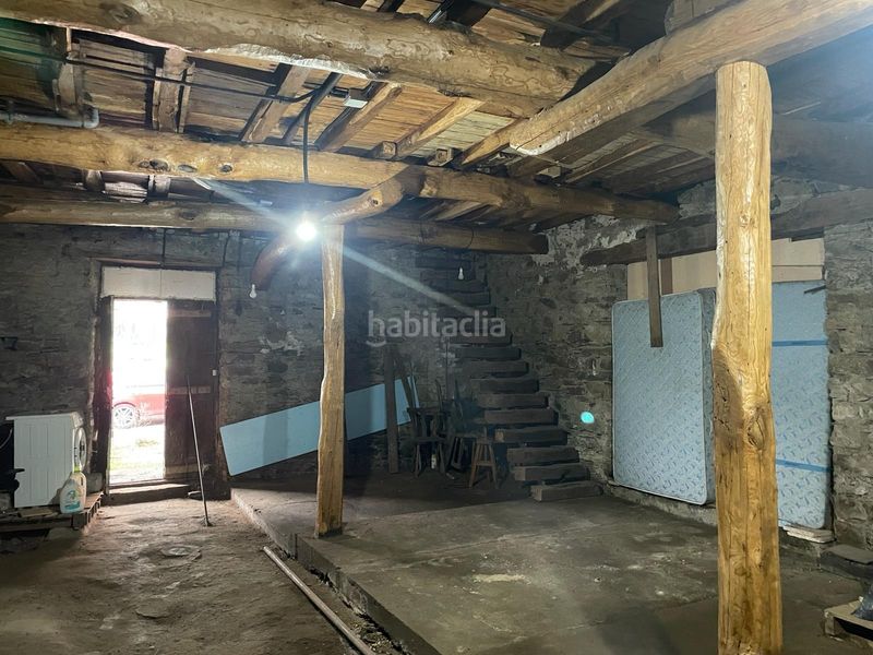 Foto 34e36284-e731-4f82-a65f-3fc108bdbfa7. Casa con riscaldamento in Corullón