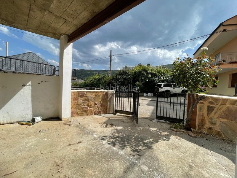 Foto 5a049267-92d9-4a11-866d-b295ee575f84. Casa con riscaldamento in Corullón