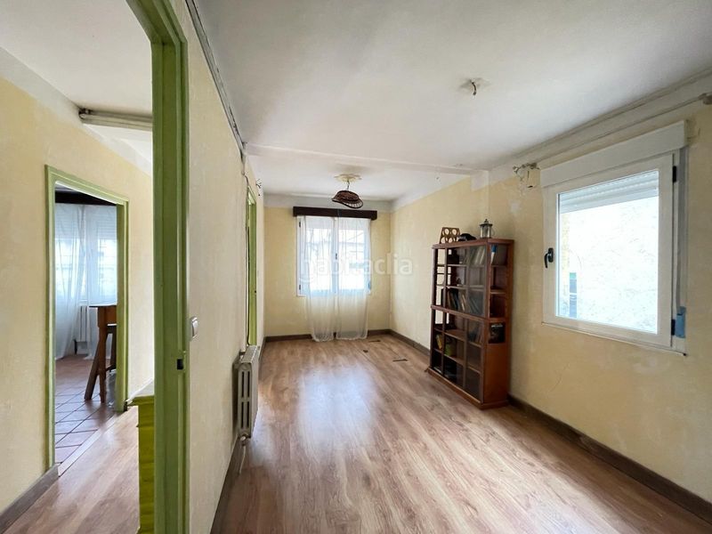 Foto 5b961d2d-b78a-4584-8776-5d8bfa517554. Casa con riscaldamento in Corullón