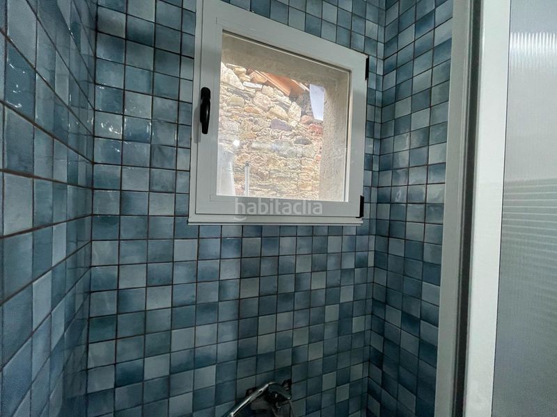 Foto fc515364-2a71-4984-b17a-ae0dec43f5ef. Casa con riscaldamento in Corullón