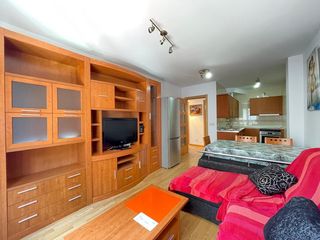 Rent Flat  Segovia. Se alquila apartamento en flores del sil
