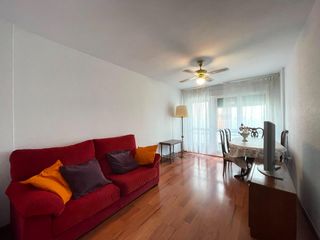 Miete Etagenwohnung  Calle guerra. Se alquila piso en casco antiguo