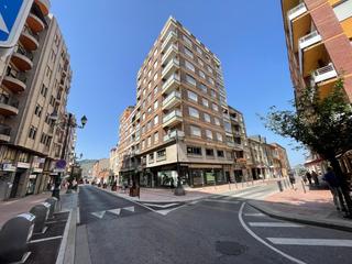 Piso  Calle ancha. Oportunidad inversión zona alta!!!