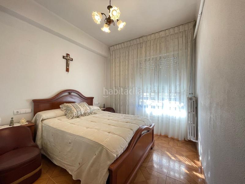 Foto 1f147400-4e26-44cd-bb7c-923da76bc21a. Flat with heating in Centro Ponferrada