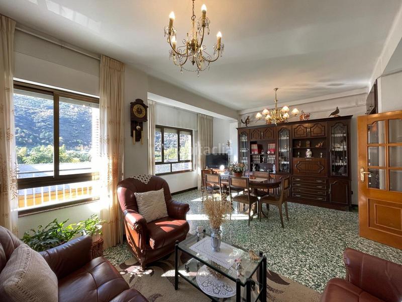 Foto c004c5aa-dab7-442e-87b9-36b8e326ff6a. Flat with heating in Centro Ponferrada