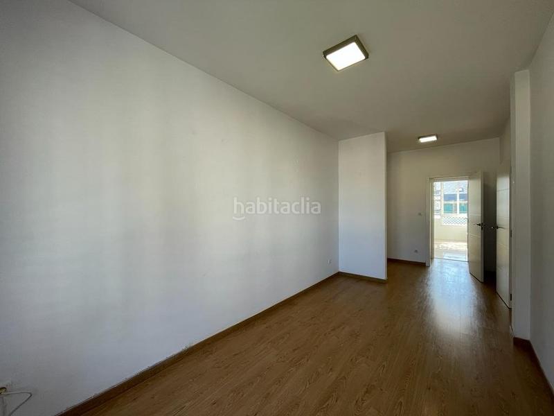 Foto b4f9bcb1-7c61-494f-b9a1-55a71ffc4a4b. Miete etagenwohnung mit heizung in Zona Alta Ponferrada