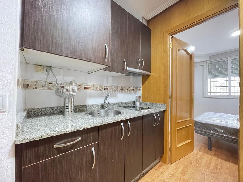 Foto 3c2cd5b0-c1f9-41af-8ea3-d39a6fd85b76. Rent flat with heating in Zona Alta Ponferrada