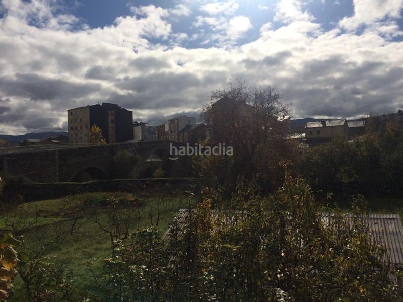 Foto 4b577350-8332-4bf7-a01b-b093ba38e2c8. Terreny residencial a Zona Alta Ponferrada
