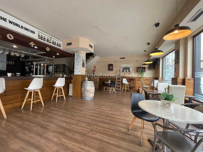Foto 0aa75e8e-17ae-4b3c-b21e-e319ba295b9e. Local comercial a Zona Alta Ponferrada