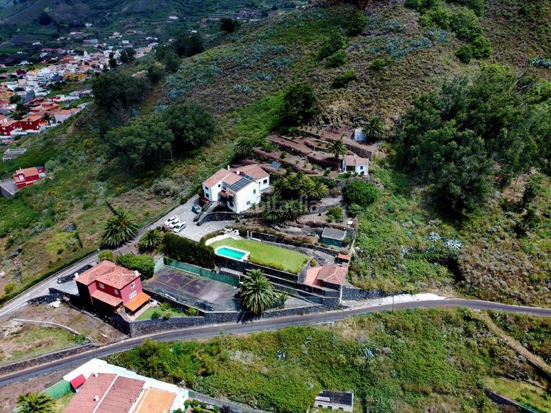 Foto ceef3690-b4e1-4510-a659-f2d987e149d0. Casa amb calefacció piscina a Tegueste