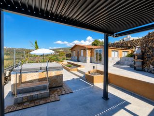 Country house in Tamaide - El Roque. Exclusiva finca rústica de 2.669 m con vivienda de obra nueva e