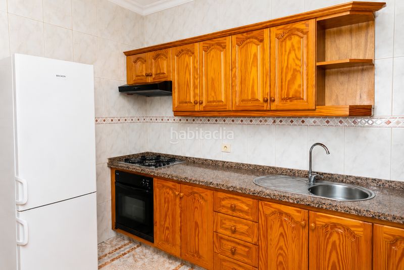 Foto 2f72b366-37d6-4e18-953f-c2c9e216a6f5. Pis a Buzanada Arona