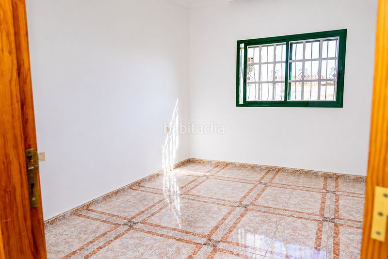 Foto b85cd81e-1de5-46bf-a406-0dcf89b8d16d. Pis a Buzanada Arona