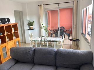 Miete Etagenwohnung in Candelaria - Playa La Viuda. Se alquila piso en la rambla de los menceyes, candelaria