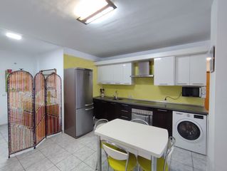 Miete Etagenwohnung in Buzanada. Amplio piso en alquiler en buzanada de 2 habitaciones.