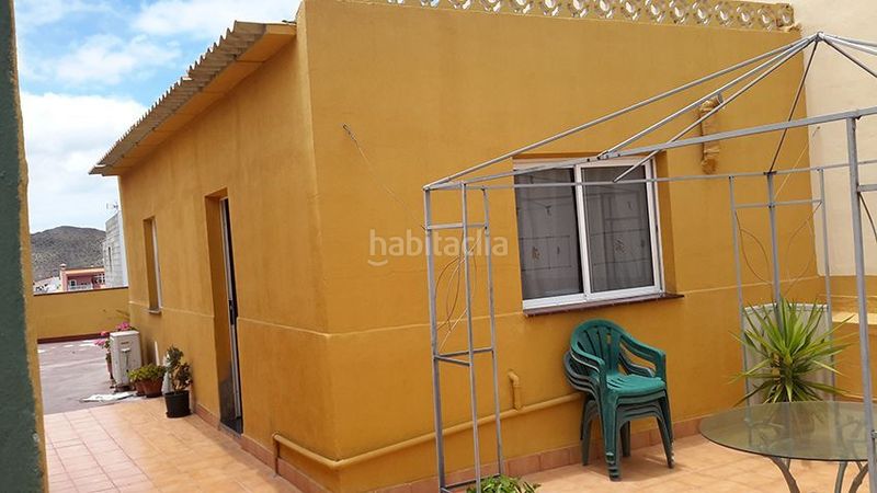 Foto b5c3ed9d-2d9c-4a01-87df-6a908987e659. Edifici a Cabo Blanco Arona