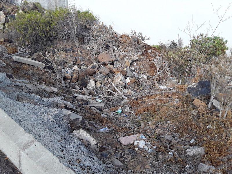 Foto c00a8584-fb9c-43e5-bb04-866a3ae2b9be. Terreny residencial a Buzanada Arona