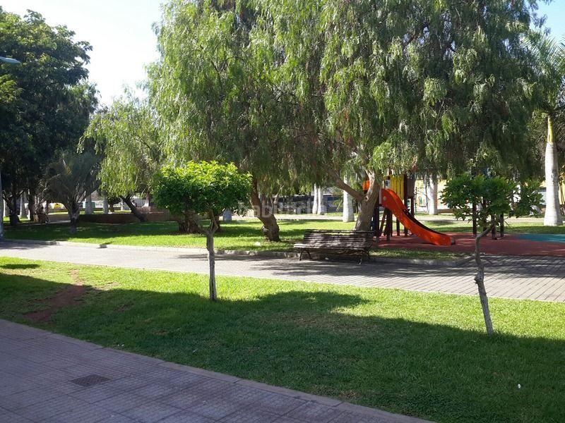 Foto c40e8404-896e-47ee-b131-fdb450c56651. Wohngrundstück in El Fraile Arona