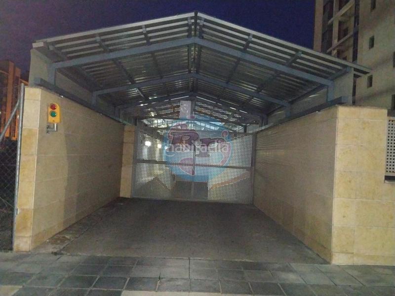 Foto 76f468d7-3cbd-431f-9fe2-17e7d93bd17c. Autoparkplatz in La Lastra León