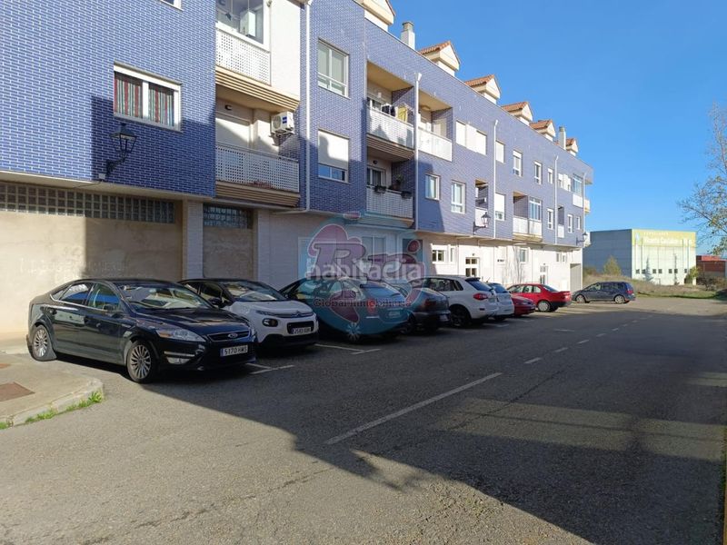 Foto 04d8cd38-77a7-449a-acf5-fe73e8085b1d. Posto auto in Valverde de la Virgen