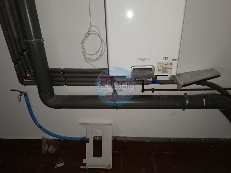 Foto 37934c42-35b9-49be-b867-926208a32544. Xalet amb calefacció aparcament a Sariegos