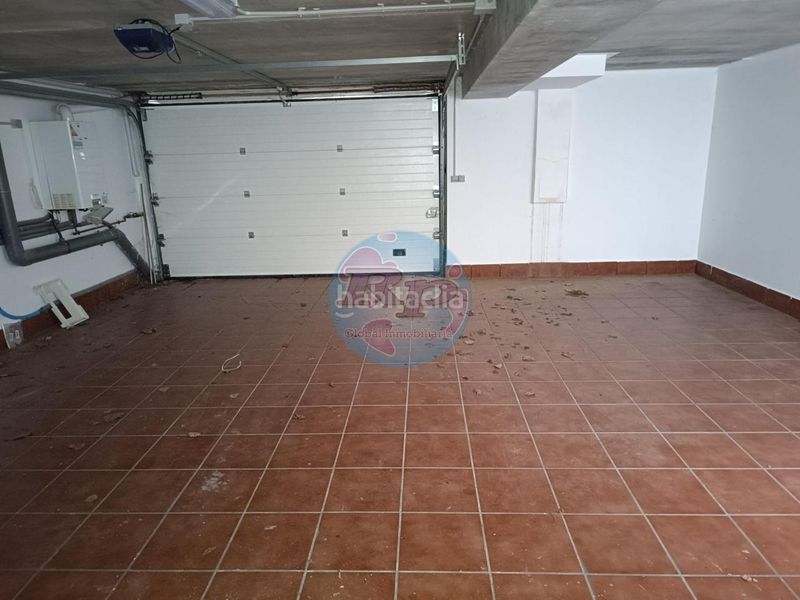 Foto e3bce7ff-2572-4dbc-b23b-752037fa807f. Xalet amb calefacció aparcament a Sariegos