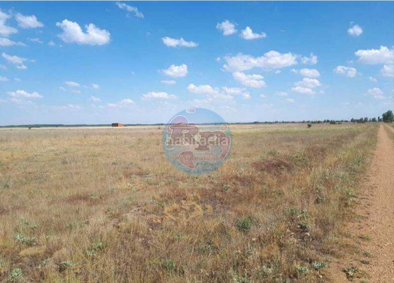 Foto e6cb4ade-b3c4-4390-aaf5-a8419d24a549. Wohngrundstück in Chozas de Abajo