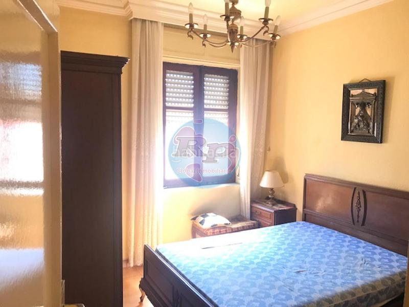 Foto 63b900c4-3761-4832-b52b-6ba6c6ac211a. Chalet con riscaldamento in Casco Antiguo León