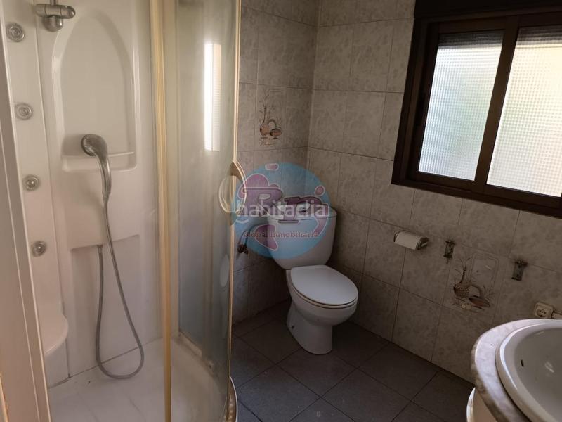 Foto 4af2795b-5bec-49a9-8b87-ec6327207e83. Maison avec chauffage parking dans Sahagún