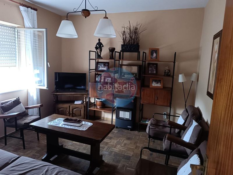 Foto 1ce01bac-098a-4953-a108-541de5bf1c92. Casa amb calefacció a Villarejo de Órbigo