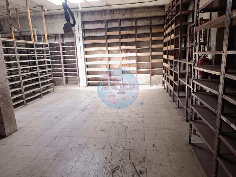 Foto e5903167-4051-43dd-a458-9458a2b35f98. Local comercial a Armunia León