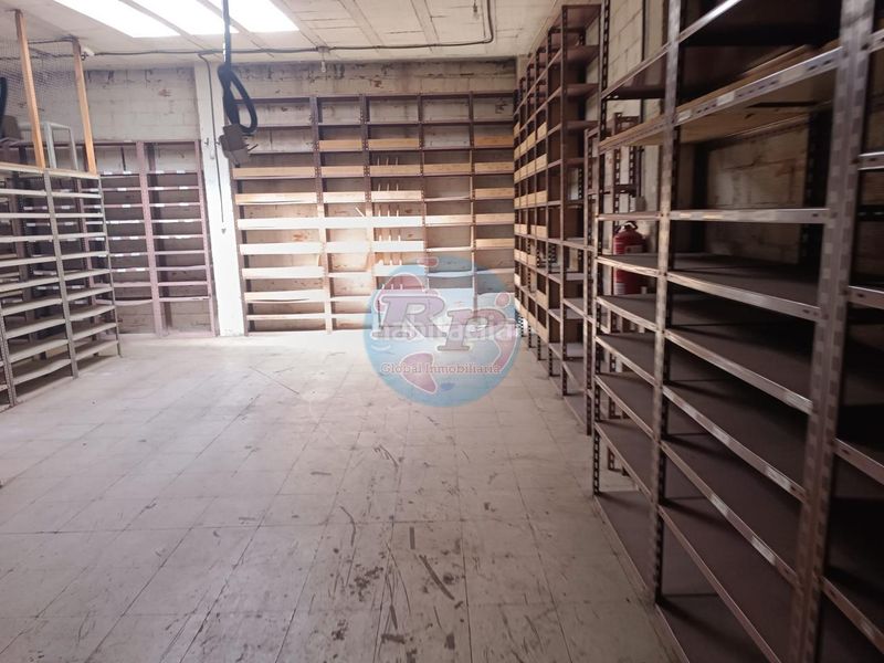 Foto f72a920d-bf4a-4116-98d5-53e180ecf450. Local comercial a Armunia León