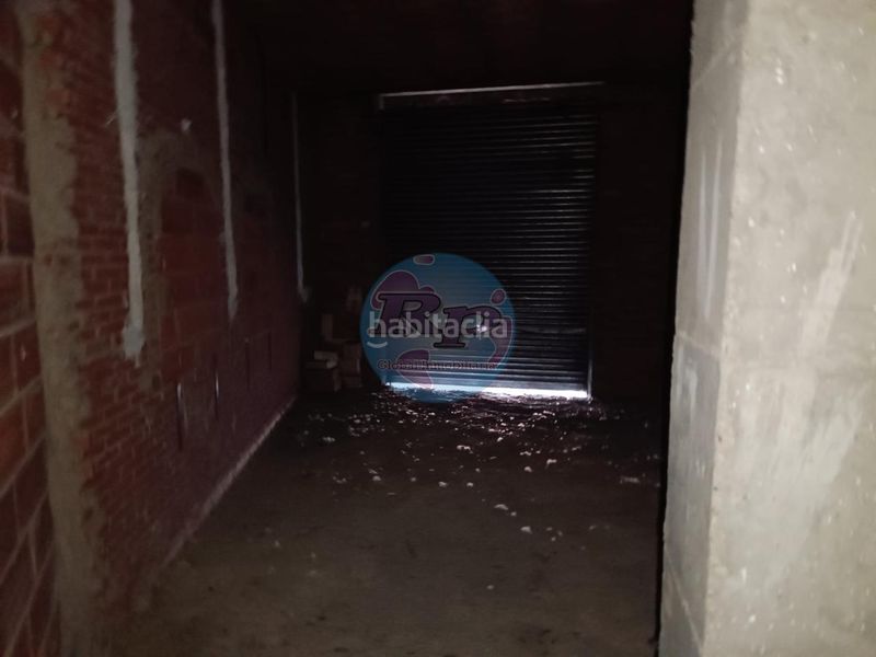 Foto ffb9ed35-244c-4982-93f0-955b376282c3. Local comercial a Armunia León