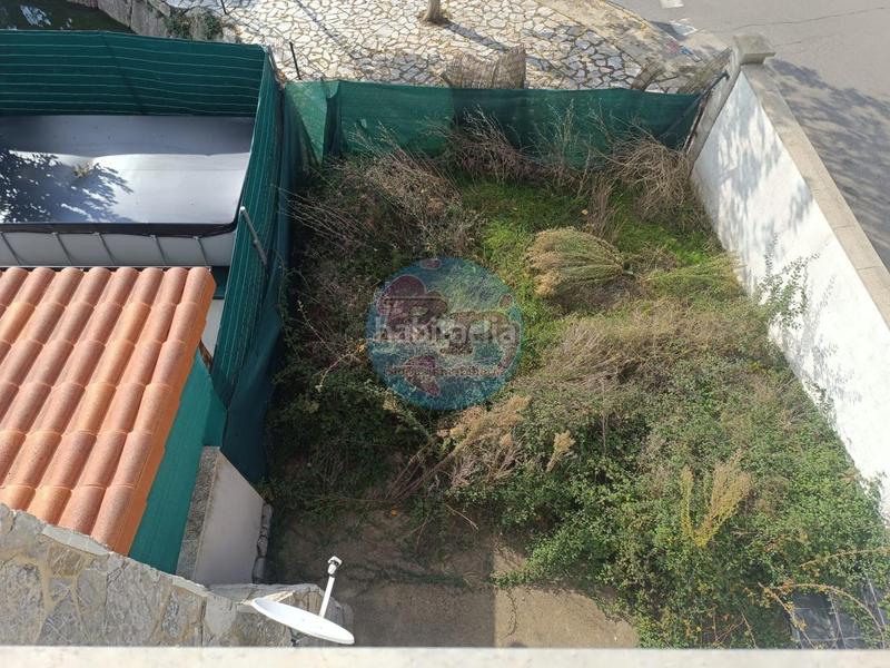 Foto a21293fe-f8c4-4340-b360-436a6f4a5b05. Xalet amb calefacció aparcament a Sariegos