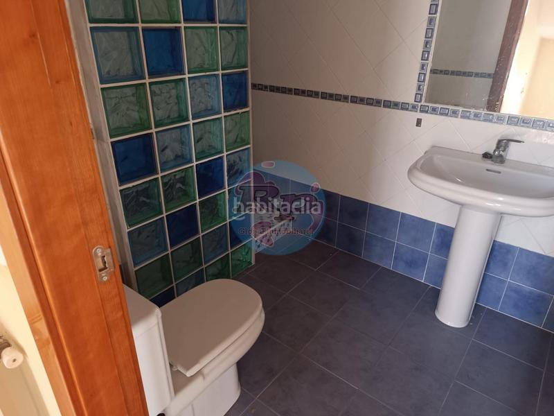 Foto f38f15a5-47c8-4f5c-a169-e70e25355e11. Xalet amb calefacció aparcament a Sariegos