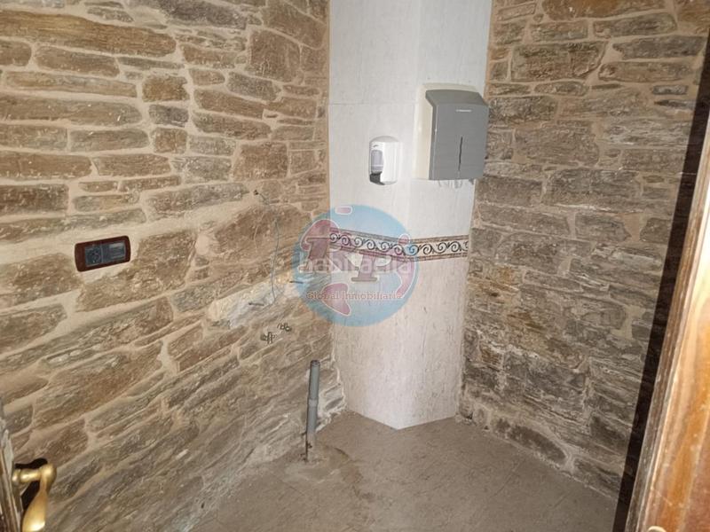 Foto 64eb6457-80a8-4fbb-b794-aa816dd7edf0. Casale con riscaldamento in Vega de Valcarce