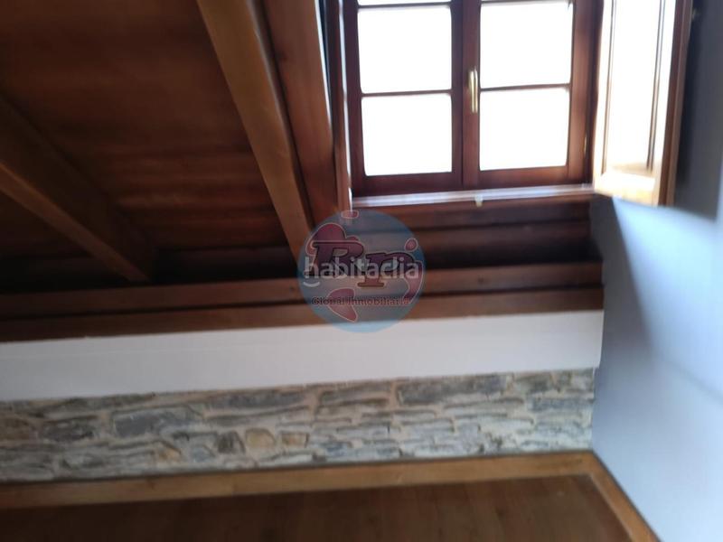 Foto e8e8db99-f6d3-4da5-825a-5aef8d4bed7e. Casale con riscaldamento in Vega de Valcarce