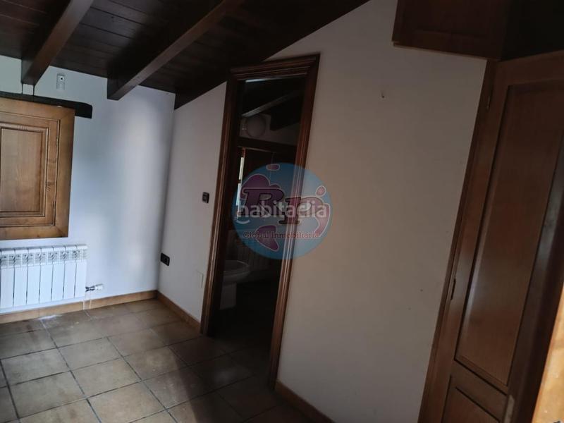 Foto fc4dfb56-d199-4628-bd44-153dff4c1006. Casale con riscaldamento in Vega de Valcarce