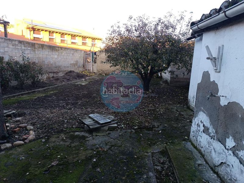 Foto 0943f82c-53cc-4fcb-9182-44b65a98aa7b. Haus mit heizung in Soto de la Vega
