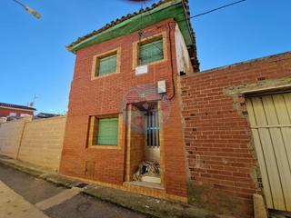 Maison à Gordaliza del Pino