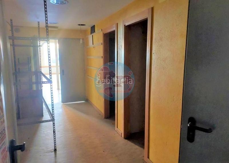 Foto b4adfc3c-1921-4021-baa4-73d474ae0c35. Business premise in San Mamés - La Palomera León