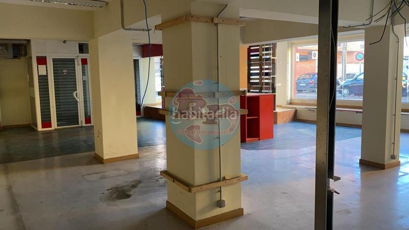 Foto d7c1f403-e6c7-4381-ac8c-2d3d32c56a32. Local comercial a San Mamés - La Palomera León