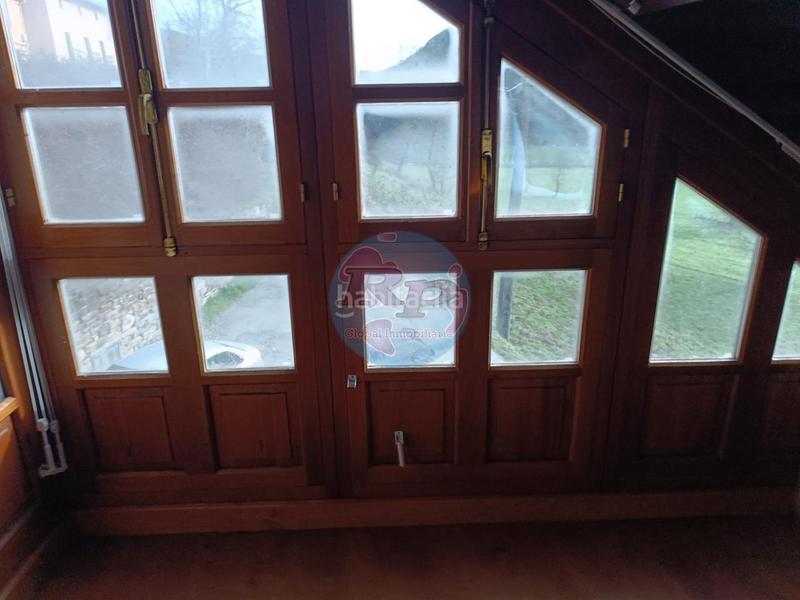 Foto 5264c6e5-5ee7-487e-ab96-c2cd780f5d47. Casale con riscaldamento in Vega de Valcarce