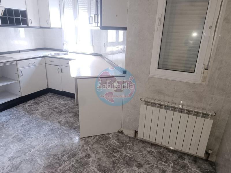 Foto 1807d3b0-c2e1-46d1-8f8c-df9220d58095. Piso en San Claudio - La Chantría León
