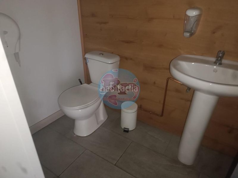 Foto 553b2cdd-0f86-480b-8e26-497648f2aaff. Business premise in Astorga
