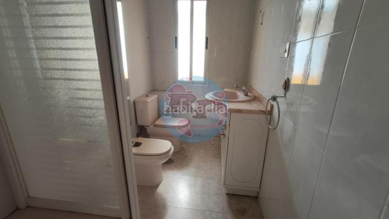 Foto 86ec83f5-8241-43ff-b2f2-41002876903d. Etagenwohnung mit heizung in Centro Ponferrada